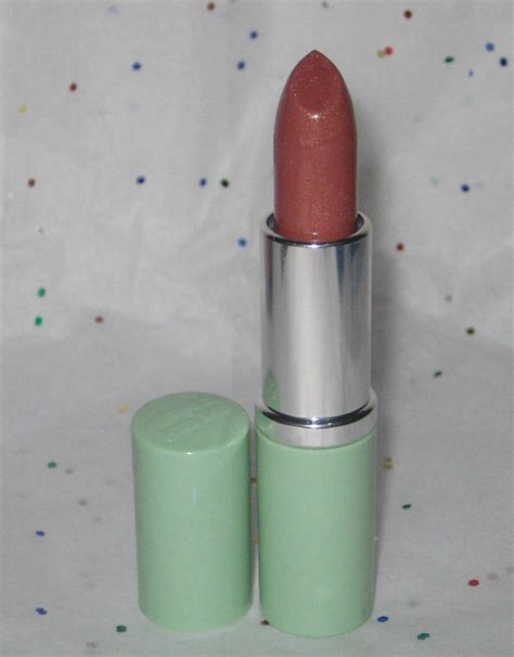 list discontinued lipsticks clinique